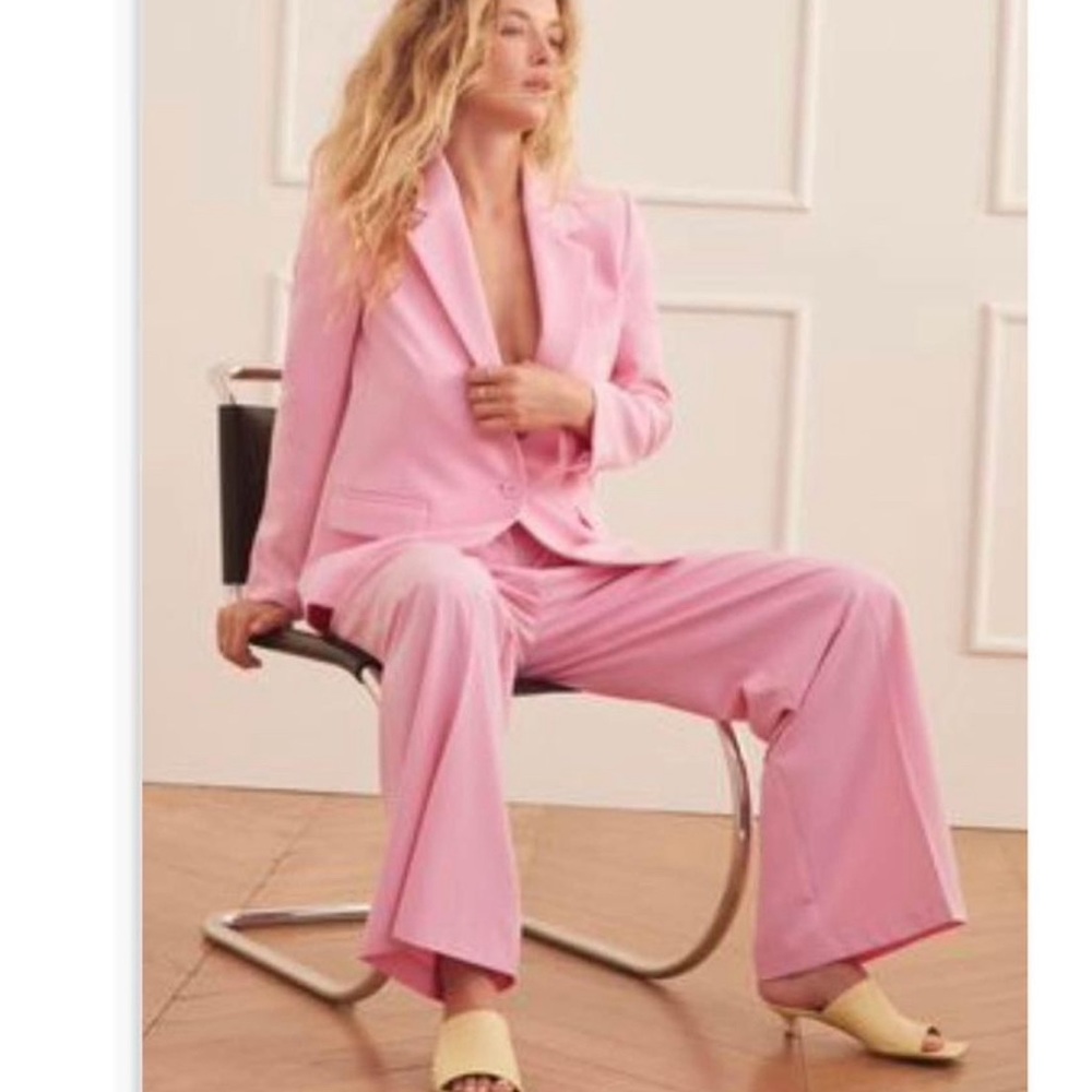 Pink wide leg pants size 6